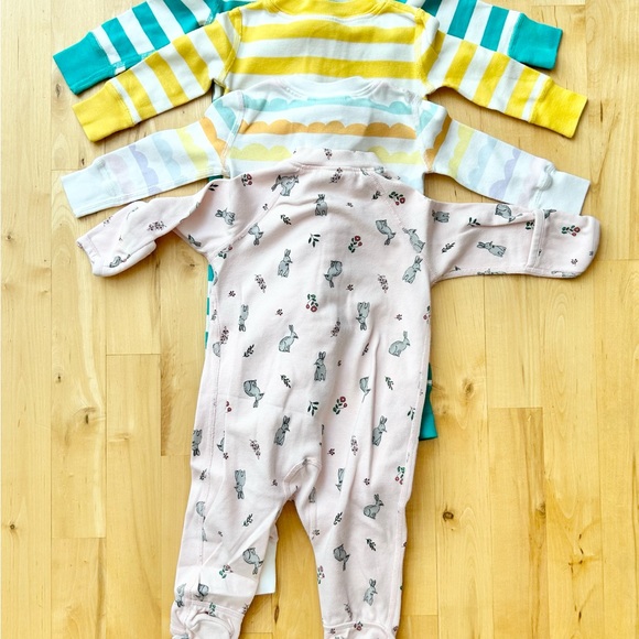 Bundle of Hanna Andersson jammies - Picture 7 of 8